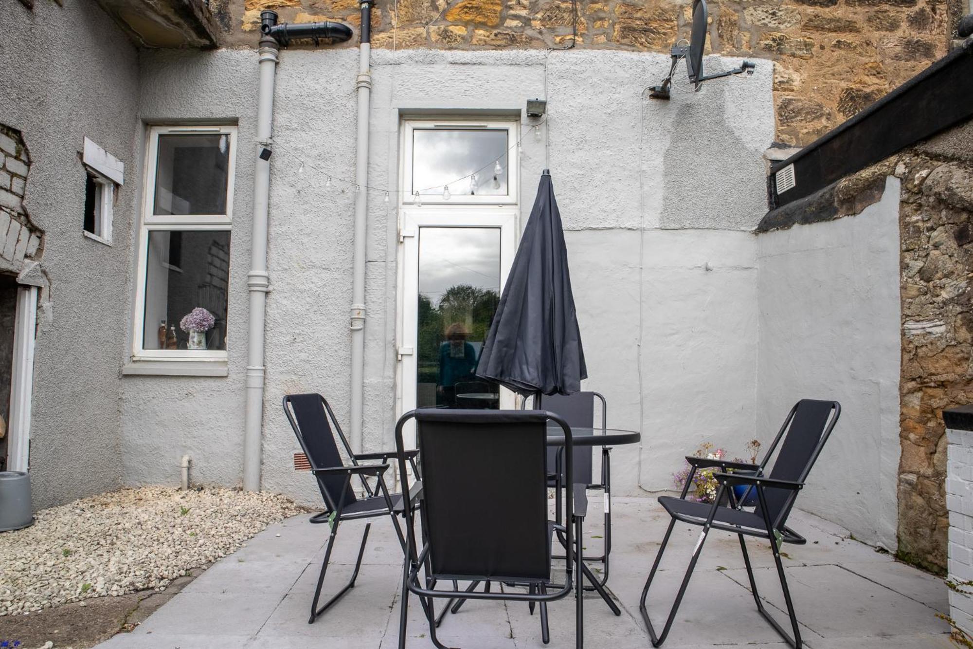 The Lang Toun Bothy- By The Sea & Near Edinburgh Appartement Kirkcaldy Buitenkant foto